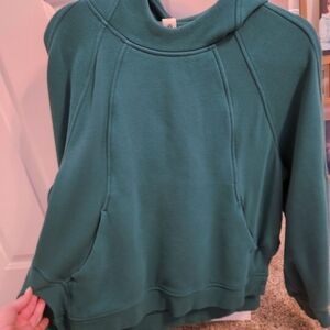 lululemon athletica Green Sweatshirt